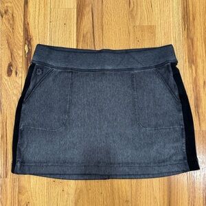 Athleta City Limits Burnout Mini Skirt Heather Grey with Black Side Stripes M